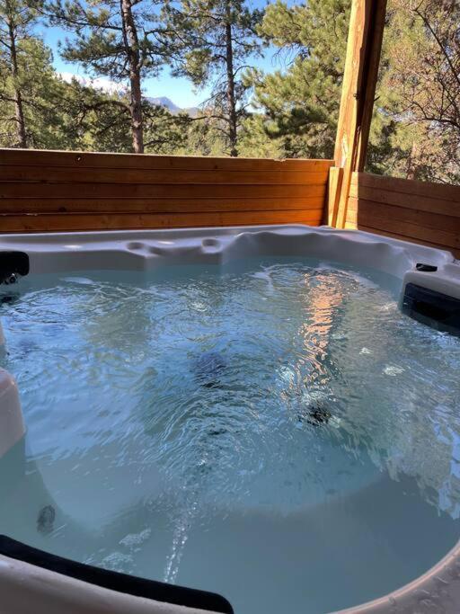 Private Hot Tub Overlooking Pikes Peak Вудленд-Парк Екстер'єр фото